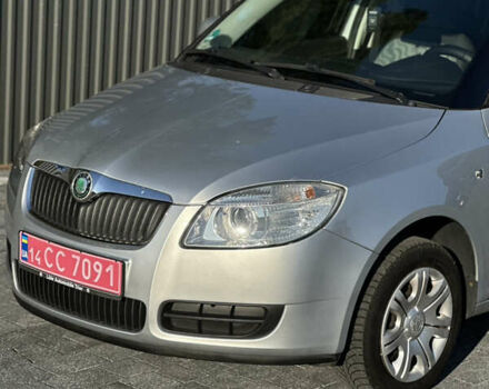 Серый Шкода Фабия, объемом двигателя 1.4 л и пробегом 217 тыс. км за 5699 $, фото 6 на Automoto.ua