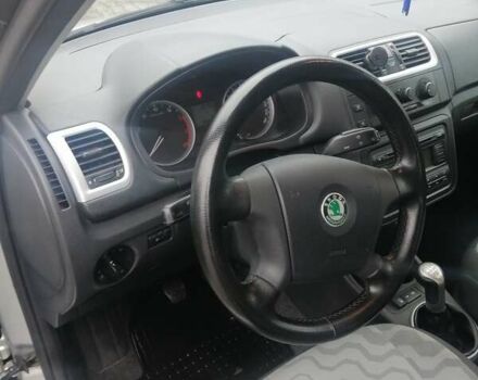 Серый Шкода Фабия, объемом двигателя 1.2 л и пробегом 336 тыс. км за 5300 $, фото 10 на Automoto.ua