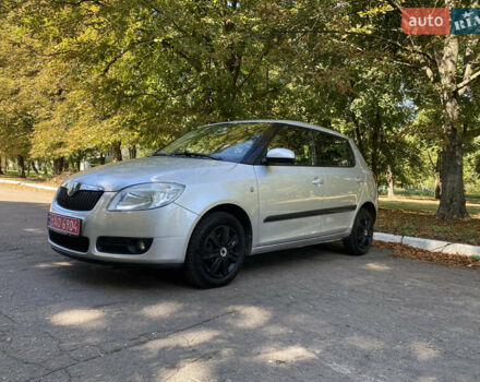 Серый Шкода Фабия, объемом двигателя 1.4 л и пробегом 215 тыс. км за 5500 $, фото 6 на Automoto.ua