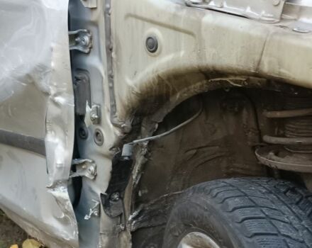 Серый Шкода Фабия, объемом двигателя 1.2 л и пробегом 270 тыс. км за 2500 $, фото 6 на Automoto.ua