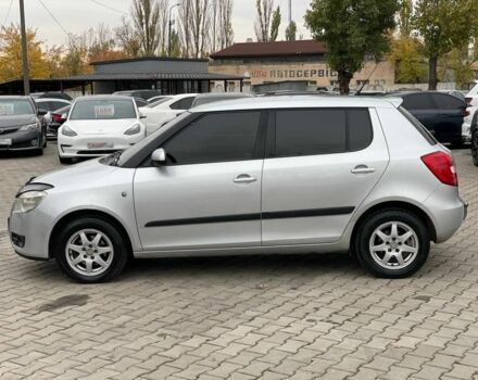 Шкода Фабия 2008 в Кривом Роге на Automoto.ua Серый Шкода Фабия, объемом двигателя 1.4 л и пробегом 335 тыс. км за 4600 $, фото 1 на Automoto.ua