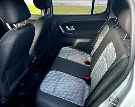 Серый Шкода Фабия, объемом двигателя 1.2 л и пробегом 123 тыс. км за 5000 $, фото 6 на Automoto.ua