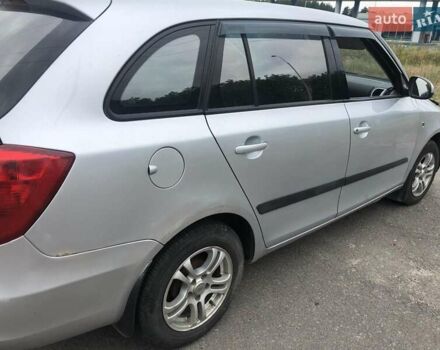 Серый Шкода Фабия, объемом двигателя 1.4 л и пробегом 210 тыс. км за 4500 $, фото 7 на Automoto.ua