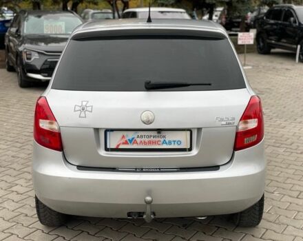 Шкода Фабия 2008 в Кривом Роге на Automoto.ua Серый Шкода Фабия, объемом двигателя 1.4 л и пробегом 335 тыс. км за 4600 $, фото 3 на Automoto.ua