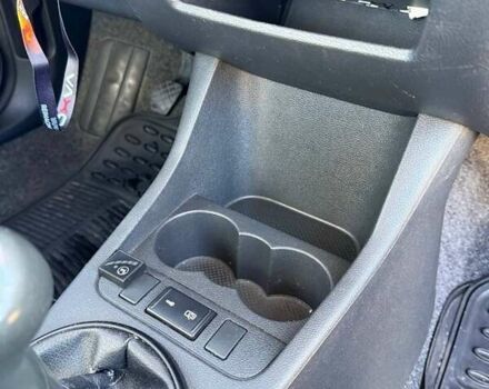 Сірий Шкода Фабія, об'ємом двигуна 1.4 л та пробігом 236 тис. км за 3650 $, фото 1 на Automoto.ua