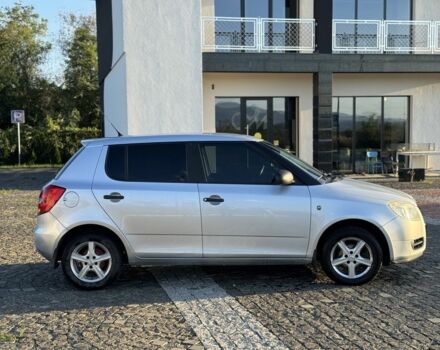 Серый Шкода Фабия, объемом двигателя 1.4 л и пробегом 245 тыс. км за 4699 $, фото 3 на Automoto.ua