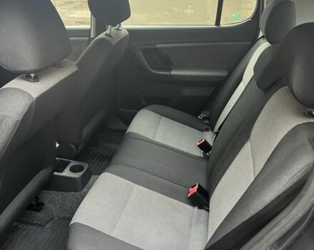 Шкода Фабия 2008 в Львове на Automoto.ua Серый Шкода Фабия, объемом двигателя 1.2 л и пробегом 225 тыс. км за 4200 $, фото 5 на Automoto.ua