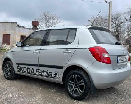 Серый Шкода Фабия, объемом двигателя 1.3 л и пробегом 195 тыс. км за 4200 $, фото 3 на Automoto.ua