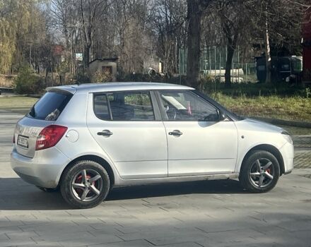 Серый Шкода Фабия, объемом двигателя 1.4 л и пробегом 236 тыс. км за 3650 $, фото 9 на Automoto.ua