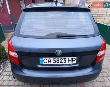 Серый Шкода Фабия, объемом двигателя 1.2 л и пробегом 210 тыс. км за 3950 $, фото 2 на Automoto.ua