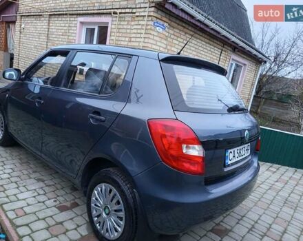 Серый Шкода Фабия, объемом двигателя 1.2 л и пробегом 210 тыс. км за 3950 $, фото 1 на Automoto.ua