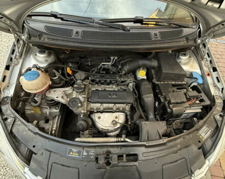 Шкода Фабия 2008 в Коломые на Automoto.ua Серый Шкода Фабия, объемом двигателя 1.2 л и пробегом 126 тыс. км за 5499 $, фото 16 на Automoto.ua