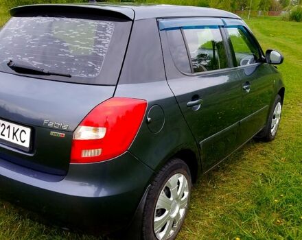Сірий Шкода Фабія, об'ємом двигуна 1.2 л та пробігом 260 тис. км за 4000 $, фото 3 на Automoto.ua