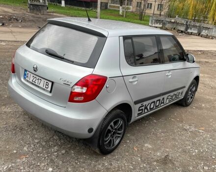 Серый Шкода Фабия, объемом двигателя 1.3 л и пробегом 195 тыс. км за 4200 $, фото 5 на Automoto.ua