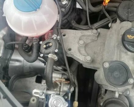 Серый Шкода Фабия, объемом двигателя 1.2 л и пробегом 336 тыс. км за 5300 $, фото 25 на Automoto.ua