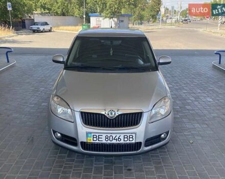 Серый Шкода Фабия, объемом двигателя 1.39 л и пробегом 185 тыс. км за 6300 $, фото 4 на Automoto.ua