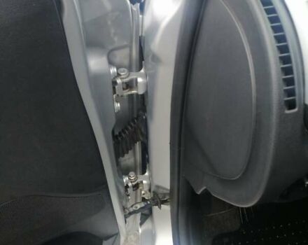 Серый Шкода Фабия, объемом двигателя 1.2 л и пробегом 336 тыс. км за 5300 $, фото 2 на Automoto.ua