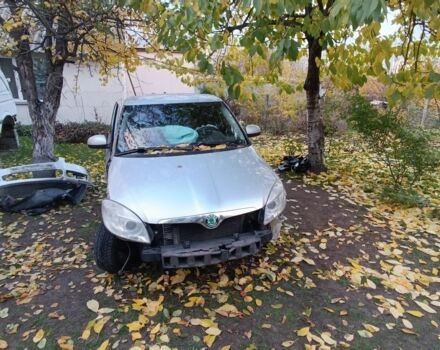 Серый Шкода Фабия, объемом двигателя 1.2 л и пробегом 270 тыс. км за 2500 $, фото 5 на Automoto.ua