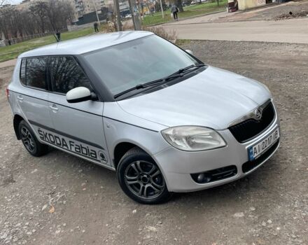 Серый Шкода Фабия, объемом двигателя 1.3 л и пробегом 195 тыс. км за 4200 $, фото 1 на Automoto.ua