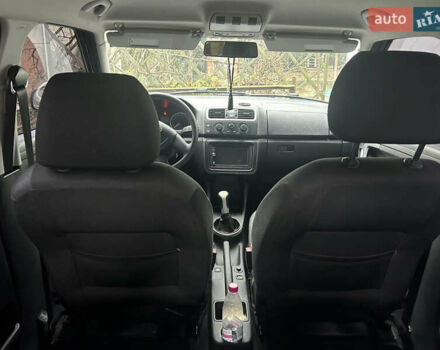 Серый Шкода Фабия, объемом двигателя 1.2 л и пробегом 212 тыс. км за 5245 $, фото 24 на Automoto.ua