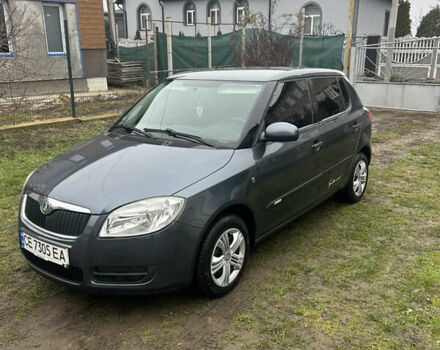 Серый Шкода Фабия, объемом двигателя 1.2 л и пробегом 212 тыс. км за 5245 $, фото 2 на Automoto.ua
