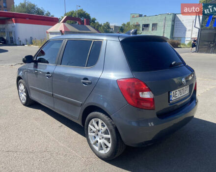 Шкода Фабия 2009 в Днепре (Днепропетровске) на Automoto.ua Серый Шкода Фабия, объемом двигателя 1.2 л и пробегом 212 тыс. км за 5800 $, фото 3 на Automoto.ua