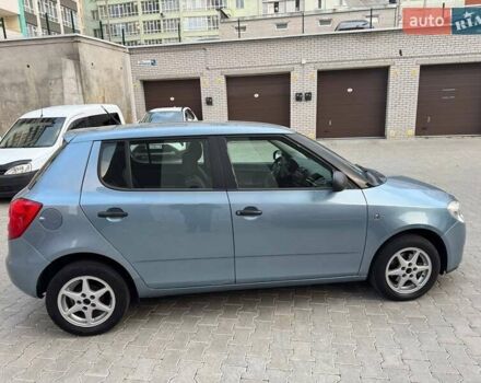 Серый Шкода Фабия, объемом двигателя 1.39 л и пробегом 172 тыс. км за 4999 $, фото 8 на Automoto.ua