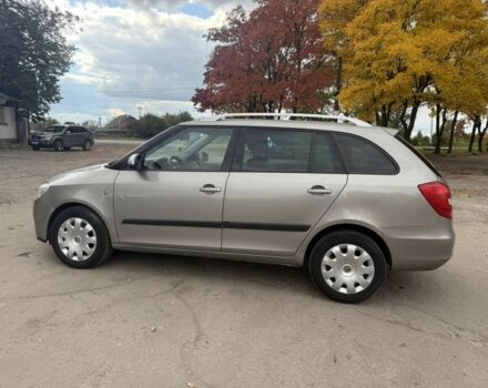 Сірий Шкода Фабія, об'ємом двигуна 1.6 л та пробігом 180 тис. км за 4800 $, фото 2 на Automoto.ua