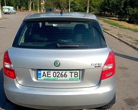 Сірий Шкода Фабія, об'ємом двигуна 1.2 л та пробігом 145 тис. км за 5200 $, фото 2 на Automoto.ua