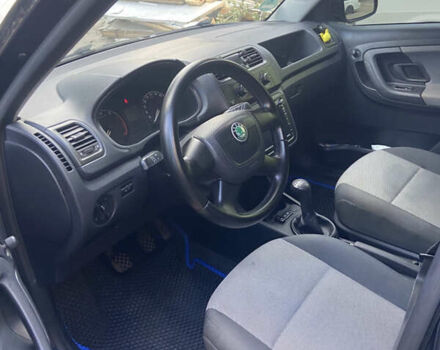 Шкода Фабия 2009 в Днепре (Днепропетровске) на Automoto.ua Серый Шкода Фабия, объемом двигателя 1.2 л и пробегом 212 тыс. км за 5800 $, фото 11 на Automoto.ua