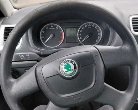 Серый Шкода Фабия, объемом двигателя 1.2 л и пробегом 283 тыс. км за 5000 $, фото 11 на Automoto.ua