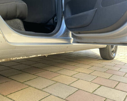 Серый Шкода Фабия, объемом двигателя 1.2 л и пробегом 142 тыс. км за 3900 $, фото 24 на Automoto.ua