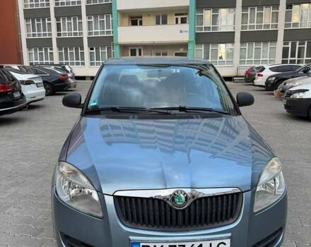 Серый Шкода Фабия, объемом двигателя 1.39 л и пробегом 172 тыс. км за 4999 $, фото 2 на Automoto.ua