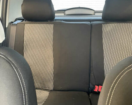 Серый Шкода Фабия, объемом двигателя 1.2 л и пробегом 142 тыс. км за 3900 $, фото 12 на Automoto.ua