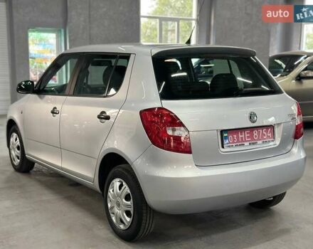 Сірий Шкода Фабія, об'ємом двигуна 0 л та пробігом 190 тис. км за 6299 $, фото 4 на Automoto.ua