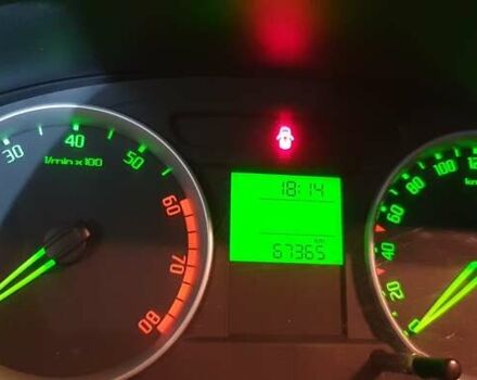 Серый Шкода Фабия, объемом двигателя 1.39 л и пробегом 67 тыс. км за 5500 $, фото 8 на Automoto.ua