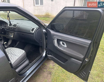 Серый Шкода Фабия, объемом двигателя 1.2 л и пробегом 212 тыс. км за 5245 $, фото 16 на Automoto.ua