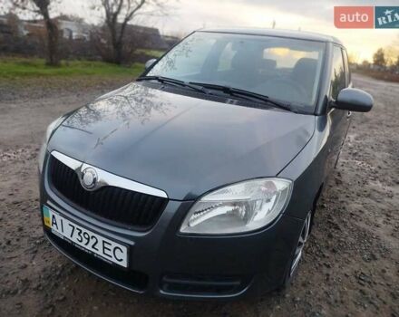 Серый Шкода Фабия, объемом двигателя 1.2 л и пробегом 143 тыс. км за 4500 $, фото 27 на Automoto.ua