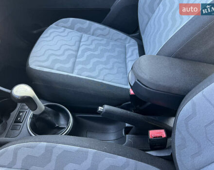 Сірий Шкода Фабія, об'ємом двигуна 1.4 л та пробігом 198 тис. км за 5390 $, фото 43 на Automoto.ua