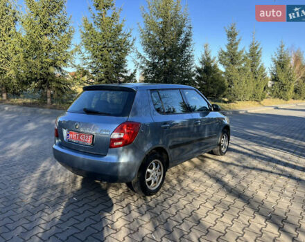 Сірий Шкода Фабія, об'ємом двигуна 1.4 л та пробігом 198 тис. км за 5390 $, фото 4 на Automoto.ua