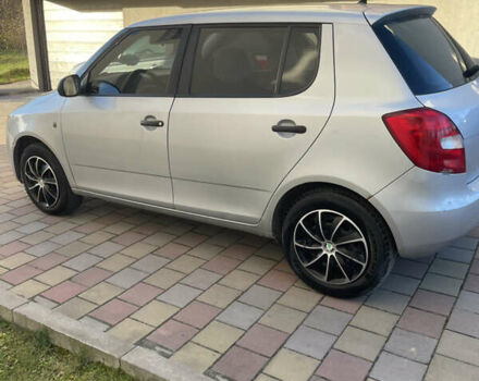 Серый Шкода Фабия, объемом двигателя 1.2 л и пробегом 142 тыс. км за 3900 $, фото 9 на Automoto.ua