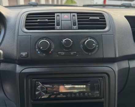 Серый Шкода Фабия, объемом двигателя 1.39 л и пробегом 172 тыс. км за 4999 $, фото 21 на Automoto.ua