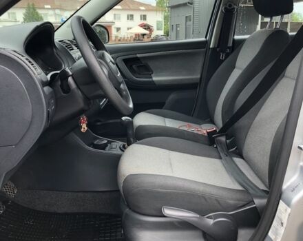 Сірий Шкода Фабія, об'ємом двигуна 1.2 л та пробігом 209 тис. км за 4800 $, фото 4 на Automoto.ua