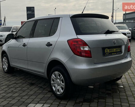 Сірий Шкода Фабія, об'ємом двигуна 1.6 л та пробігом 283 тис. км за 5800 $, фото 4 на Automoto.ua