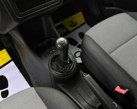 Серый Шкода Фабия, объемом двигателя 1.6 л и пробегом 283 тыс. км за 5800 $, фото 13 на Automoto.ua