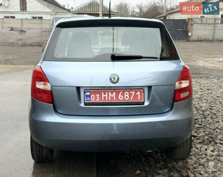 Серый Шкода Фабия, объемом двигателя 1.2 л и пробегом 152 тыс. км за 4500 $, фото 4 на Automoto.ua
