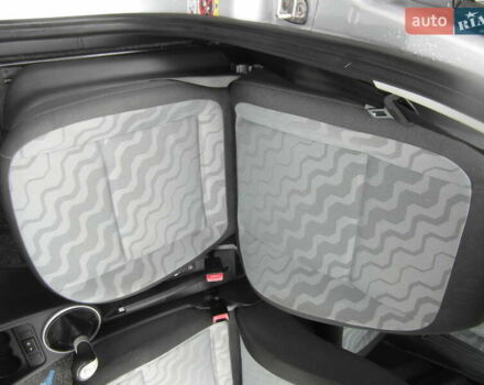 Серый Шкода Фабия, объемом двигателя 1.2 л и пробегом 141 тыс. км за 5900 $, фото 8 на Automoto.ua