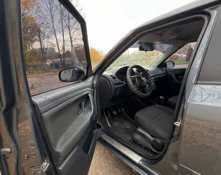 Сірий Шкода Фабія, об'ємом двигуна 1.2 л та пробігом 184 тис. км за 4999 $, фото 33 на Automoto.ua