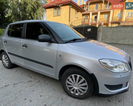 Шкода Фабия 2010 в Самборе на Automoto.ua Серый Шкода Фабия, объемом двигателя 1.39 л и пробегом 290 тыс. км за 4800 $, фото 7 на Automoto.ua