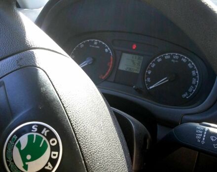 Шкода Фабия 2010 в Пятихатках на Automoto.ua Серый Шкода Фабия, объемом двигателя 1.4 л и пробегом 236 тыс. км за 5250 $, фото 8 на Automoto.ua